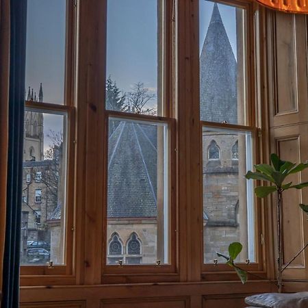 2 Bed In Great Location 15-20 Minutes Walk To Sec Lägenhet Glasgow Exteriör bild