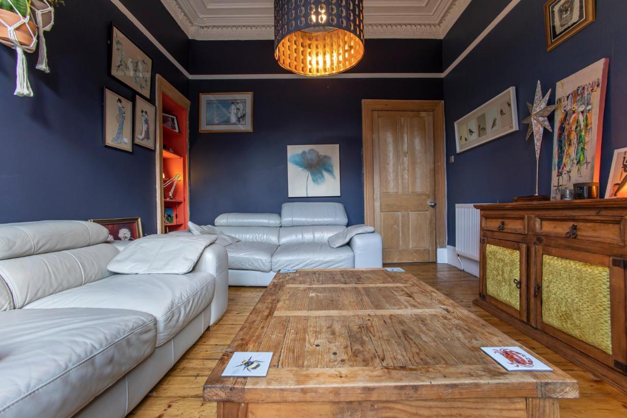 2 Bed In Great Location 15-20 Minutes Walk To Sec Lägenhet Glasgow Exteriör bild