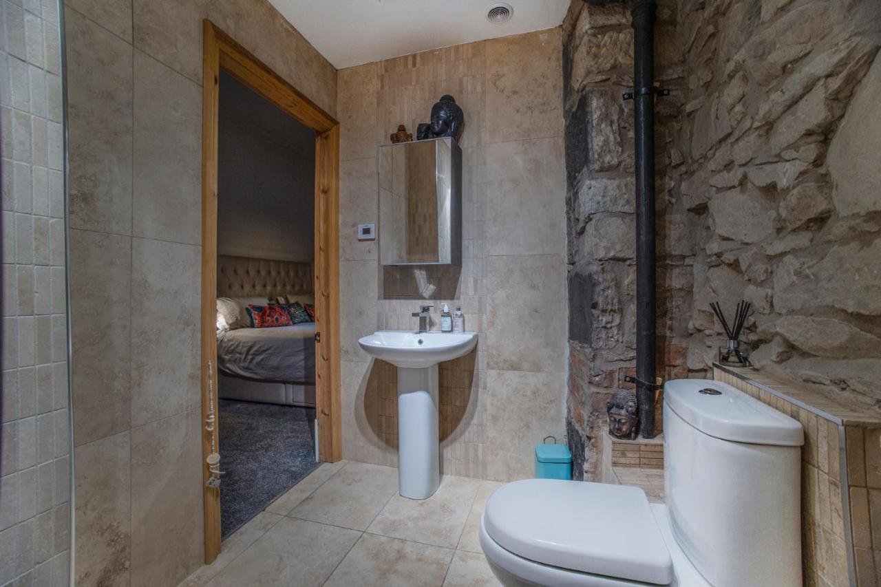 2 Bed In Great Location 15-20 Minutes Walk To Sec Lägenhet Glasgow Exteriör bild