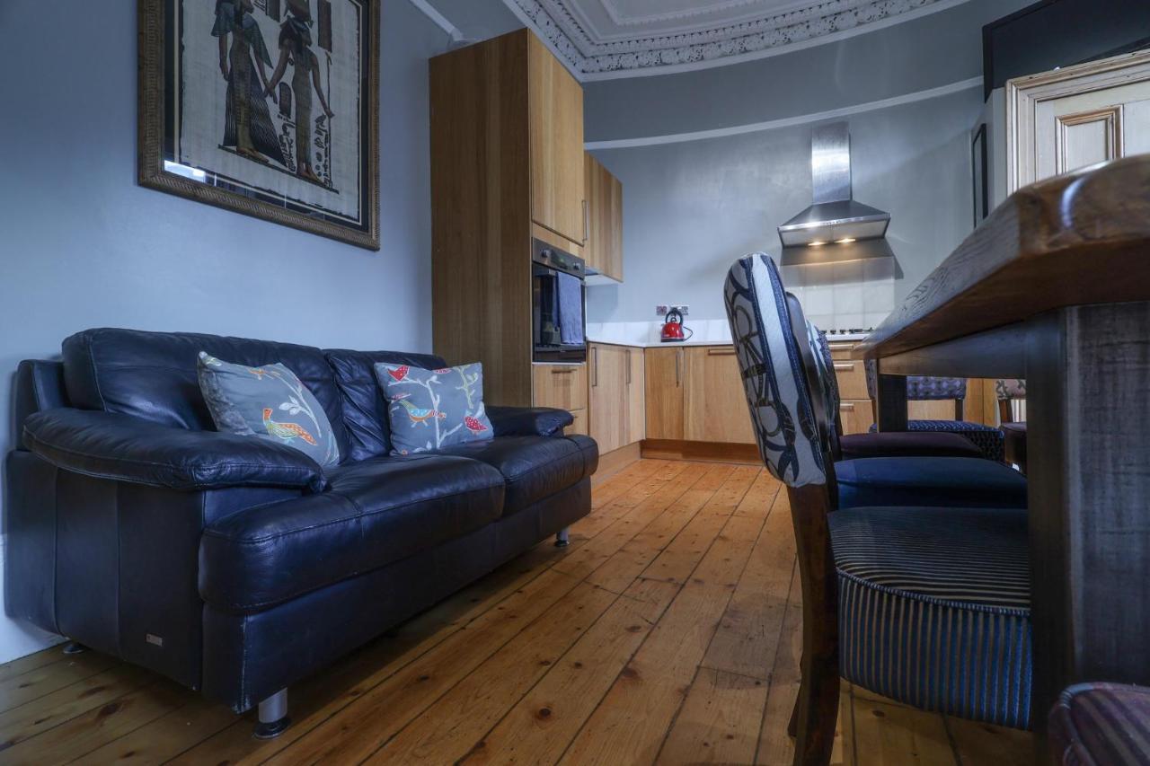 2 Bed In Great Location 15-20 Minutes Walk To Sec Lägenhet Glasgow Exteriör bild