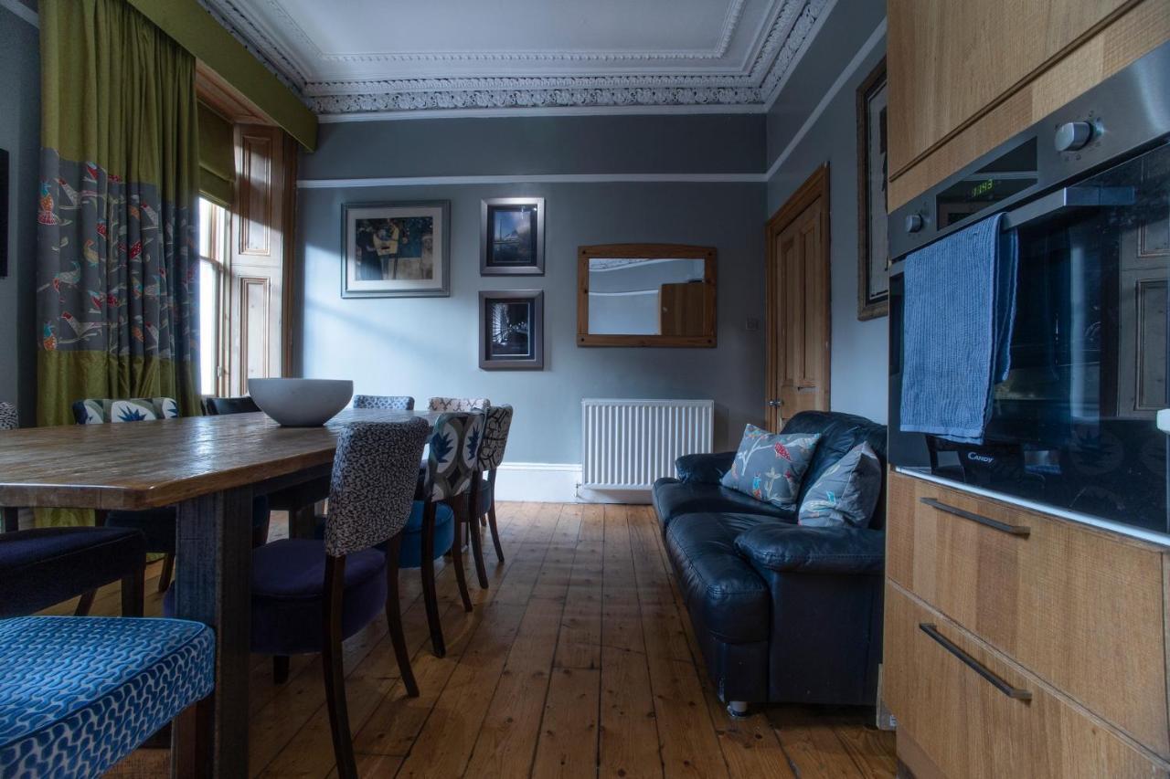 2 Bed In Great Location 15-20 Minutes Walk To Sec Lägenhet Glasgow Exteriör bild